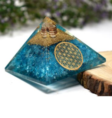 Aquamarine Onyx Flower Of Life Orgonite Pyramid